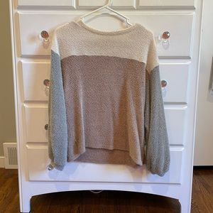 Sweater small